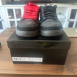 Travis Scott x Jordan 1 Retro low “Black Phantom”